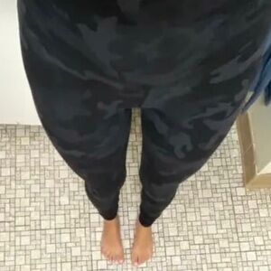 Lululemon Align High Rise 25” Black Camo Coal Multi Leggings Size 4